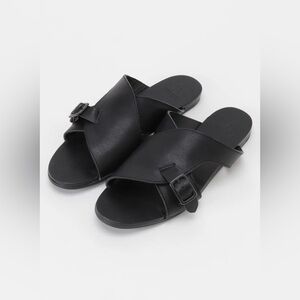Yohji Yamamoto Sandals Semi-Gloss Tanned Leather Flat Mules Black Size 6,5